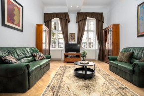 Emerald Suite at Budapest